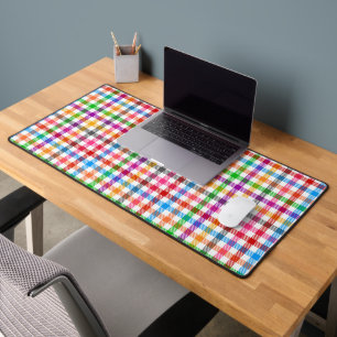 Farbenfrohes Regenbogen-Gingham-Karo-Design - Weiß Schreibtischunterlage