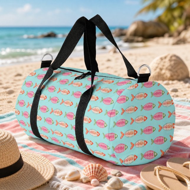 Farbenfrohes Sommerfischmuster an der Küste Duffle Bag (Von Creator hochgeladen)