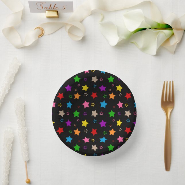 Farbenfrohes Sterne-Musterdesign Schwarz  Pappteller (Hochzeit)
