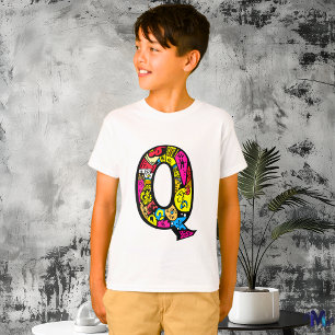 Farbenfrohes und lustiges Monogramm Q Tribal und D T-Shirt