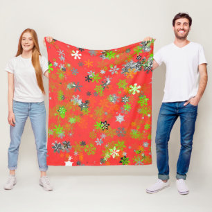 FARBFLAKEN AUF ROT FLEECEDECKE