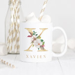 Farbflorale und goldene Buchstaben X Monogramm Kaffeetasse<br><div class="desc">Eine personalisierte Kaffee-Tasse mit einem Imitat Goldbrief "X" Monogramm,  mit dekorativen Aquarellblumenbildern und Foliage Illustrationen. Einfach mit Ihrem Namen anpassen oder ein einzigartiges Geschenk für Ihre Lieben schaffen.</div>