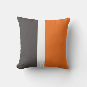 Farbig grau und orange kissen