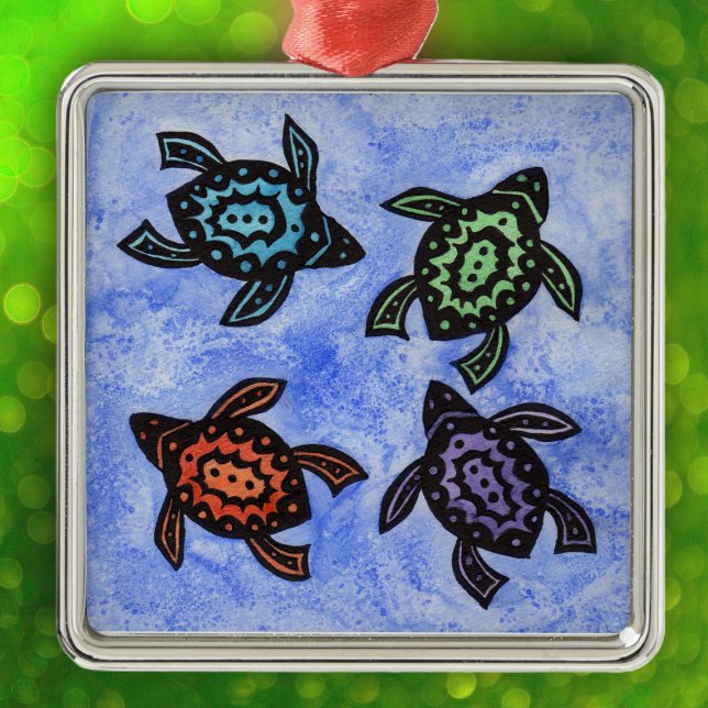 Farbige Abstrakte Schildkröten Silbernes Ornament (Four black abstract turtles with colourful shells on mixed blue white hanging ornament.)