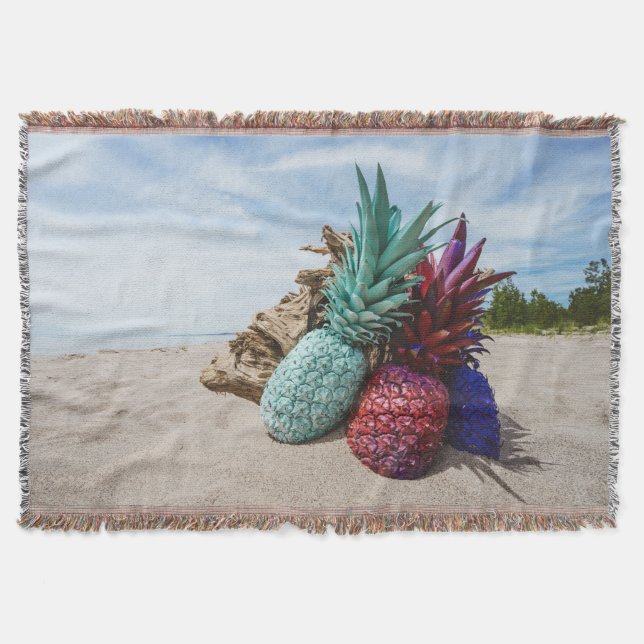 Farbige Ananas am Sandstrand Decke (Vorderseite)