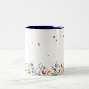 Farbige Aquarell-Wildblume mit Schmetterling Zweifarbige Tasse