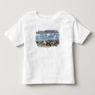 Farbige Architektur der Stadt, Narsaq, Kleinkind T-shirt