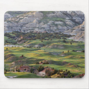 Farbige Badlands vom Buck Hill Aussichtspunkt in Mousepad