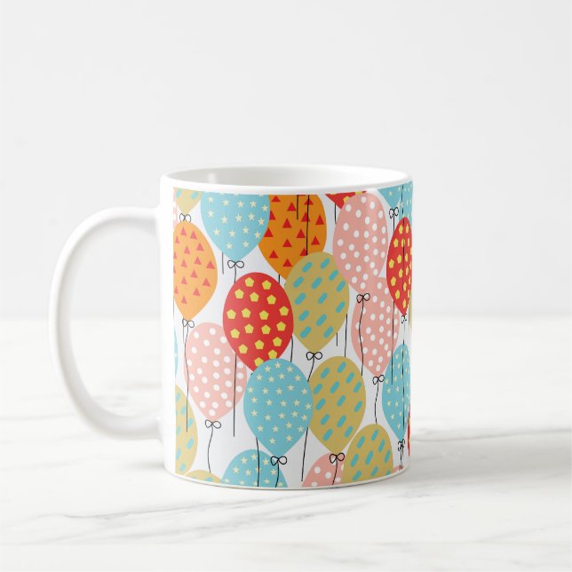 Farbige Balloons Variation Nahtloses Muster Kaffeetasse (Links)