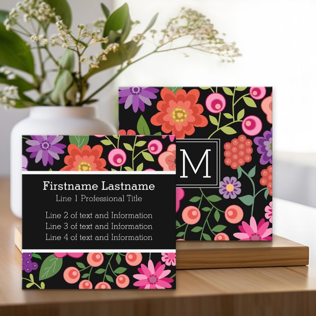 Farbige Blume mit Schwarz-Hintergrund-Monogramm Quadratische Visitenkarte (square printed custom business card)