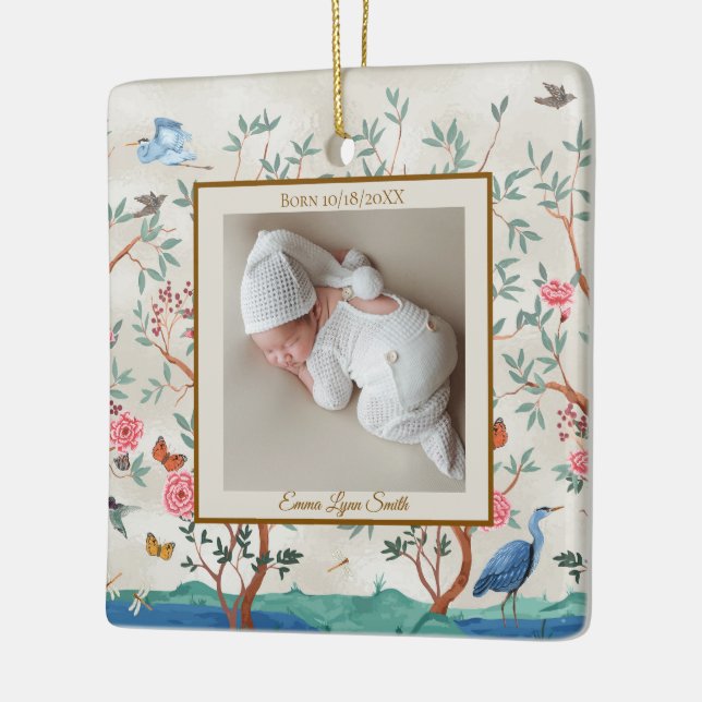 Farbige Chinoiserie mit Bilderrahmen  Keramikornament (Links)