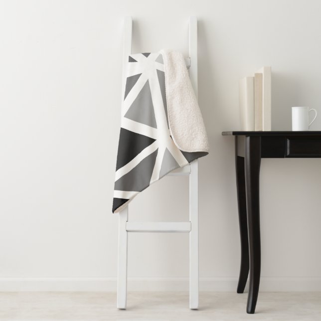 Farbige Dreiecke Muster 5 Sherpadecke (Beispiel)