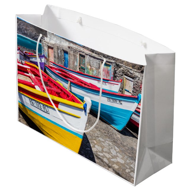 Farbige Fischerboote, Kap Verde Große Geschenktüte (Rückseite Schrägansicht)