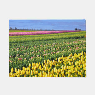 Farbige Frühlingtulips Fußmatte
