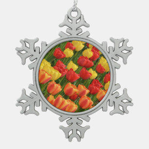 Farbige Frühlingtulips Schneeflocken Zinn-Ornament