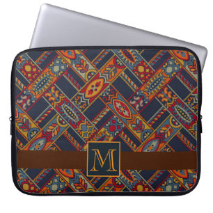 Farbige, funky geometrische Musterung mit Monogram Laptopschutzhülle