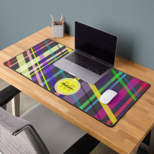 Farbige geometrische Retro-Linien Muster Monogramm Schreibtischunterlage