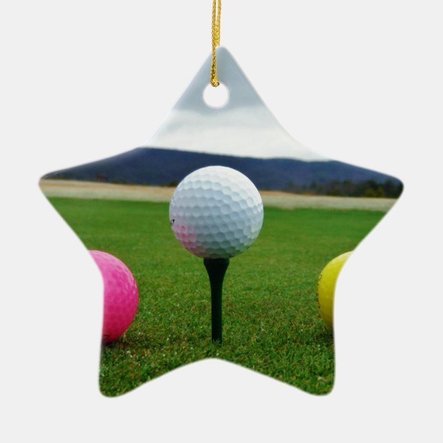 Farbige Golfbälle, Berg-Tee Keramik Ornament (Vorne)
