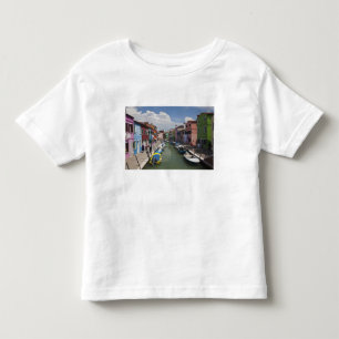 Farbige Häuser entlang eines Kanals auf der Insel Kleinkind T-shirt