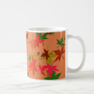 Farbige Herbstblätter gestalten Kaffeezubereitung  Tasse
