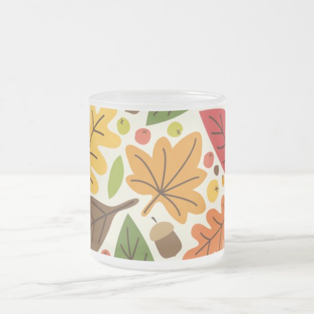 Farbige Herbstblätter und Acornmuster Mattglastasse (Mittel)