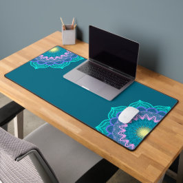 Farbige Mandala auf blauem Hintergrund Schreibtischunterlage