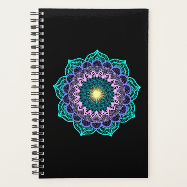 Farbige Mandala auf schwarzem Hintergrund Planer (Vorderseite)