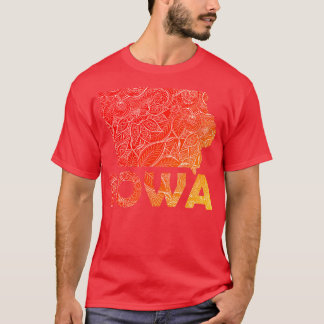 Farbige Mandala Kunstkarte von Iowa mit rotem Text T-Shirt