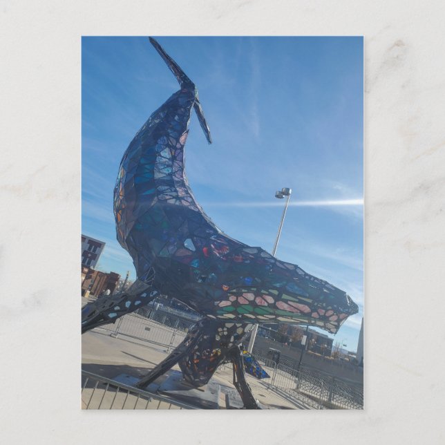 Farbige Metallwal-Skulptur Postkarte (Vorderseite)