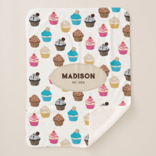 Farbige Niedliche Cupcakes Muster Monogramm Sherpadecke
