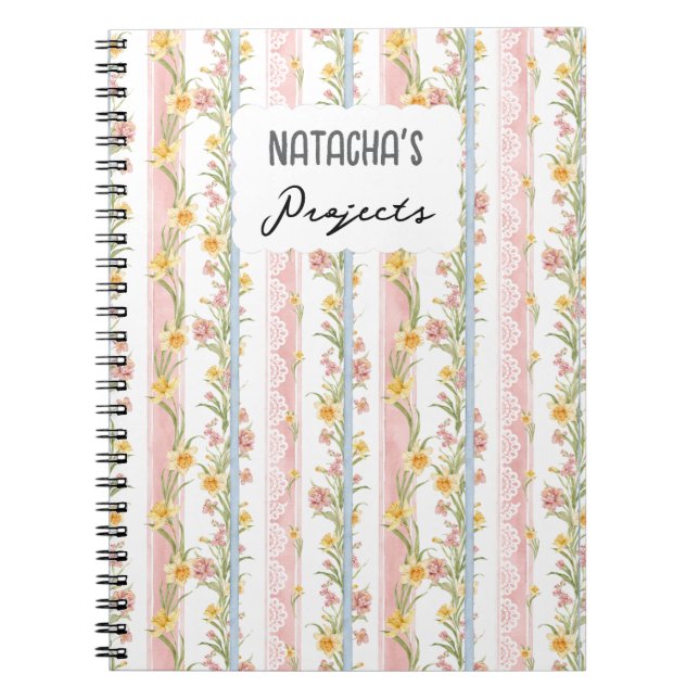 Farbige Shabby Chic-Spitze und geblümter Rosa Notizblock (Vorderseite)