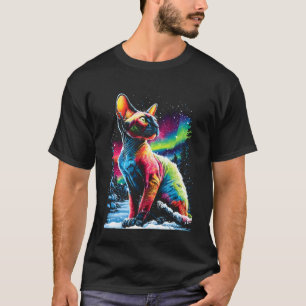 Farbige Sphynx-Katze Aurora Borealis Winterwald T-Shirt