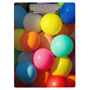 Farbige Spielzeugballoons Klemmbrett