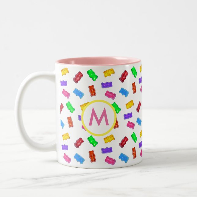 Farbige Süßbären und rosa Monogramm Zweifarbige Tasse (Links)
