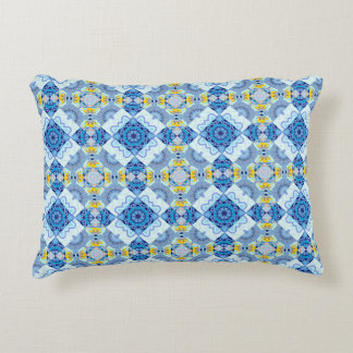 Farbige symmetrische nahtlose Muster, Design in b Dekokissen