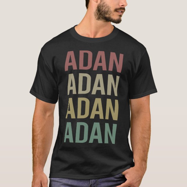Farbige Text Art - Adan Name T-Shirt (Vorderseite)