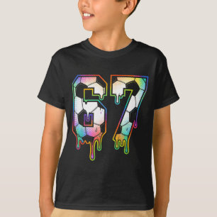 Farbige Tröpfelung 67 Uni-Nummer Fußball-Halfton T-Shirt