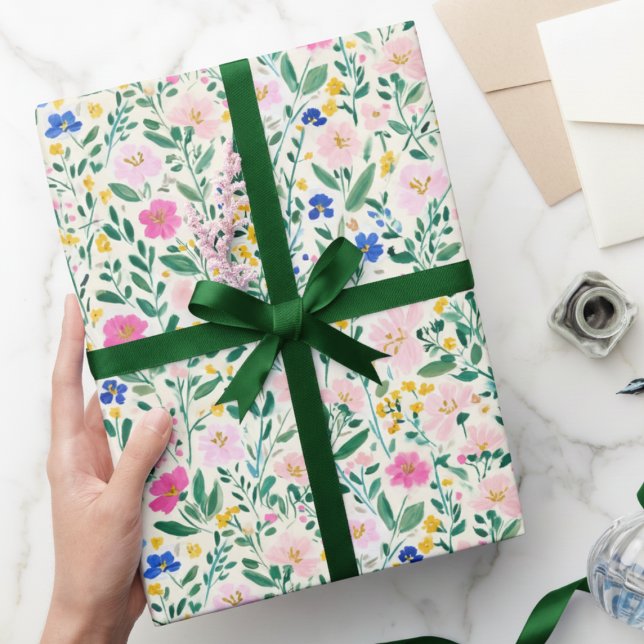 Farbige Wildblumen-Blumen  Geschenkpapier (colorful fun wildflower floral gift wrap with pink flowers and greenery)