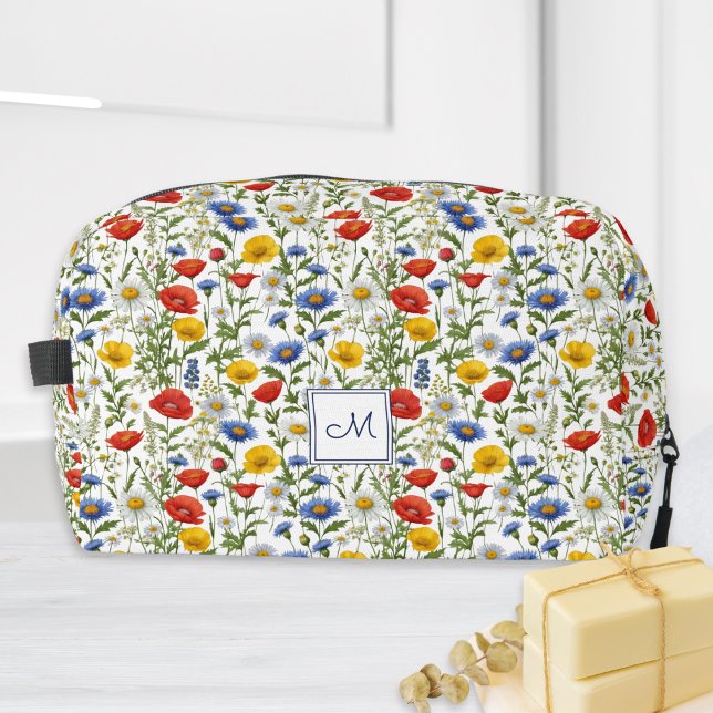 Farbige Wildblumen Blütenbotanische Mit Monogramm Waschbeutel (A pretty monogrammed toiletry bag, adorned with a bright, colorful pattern of wildflowers)
