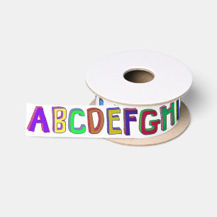 Farbige Wonky-Alphabet-Buchstaben Satinband
