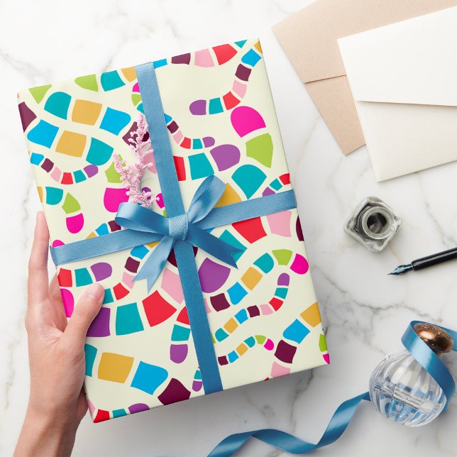 Farbige Wrapping-Papier Geschenkpapier (Von Creator hochgeladen)