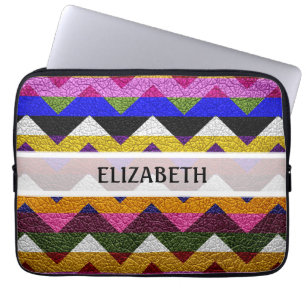 Farbige Zickzack Streifen Monongram #8 Laptopschutzhülle