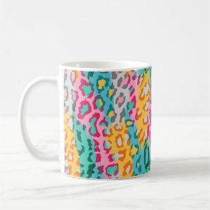 Farbiger Abstrakter Leopardenhintergrund. Kaffeetasse