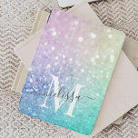 Farbiger Glitzer Hübsch Bokeh Mit Monogramm iPad Pro Cover<br><div class="desc">Dieses farbenfrohe,  bunt gestylte Glitzer-Muster lässt sich einfach mit Ihrem individuelle Name und/oder Monogramm personalisieren.</div>