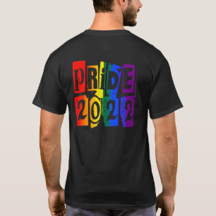 Farbiger Regenbogen Text LGBTQ Gay Pride 2022 T-Shirt
