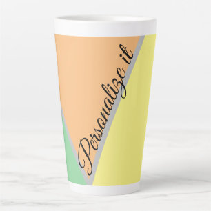 Farbiges Dreiecksmuster der 1970er Jahre Moderne Milchtasse