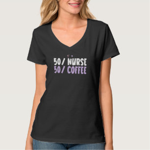 Farbiges Herz 50 Nurse 50 Sprichwort T-Shirt