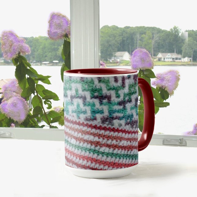 Farbkronenmuster Maroon und Weiß Tasse (Von Creator hochgeladen)