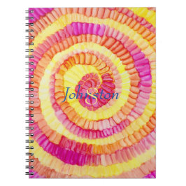 Farblich gelb, orange, rosa Pinwheel personalisier Notizblock