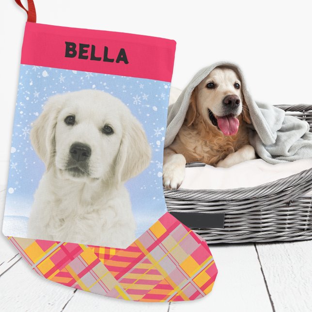 Farblich Kariert Ihr Hund Foto Name Pet Lover Kleiner Weihnachtsstrumpf (A colorful Christmas stocking with red and yellow plaid pattern. Add your dog's name and photo)